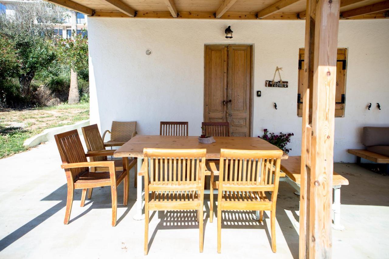 Mera Beachfront House - Falasarna Exterior photo