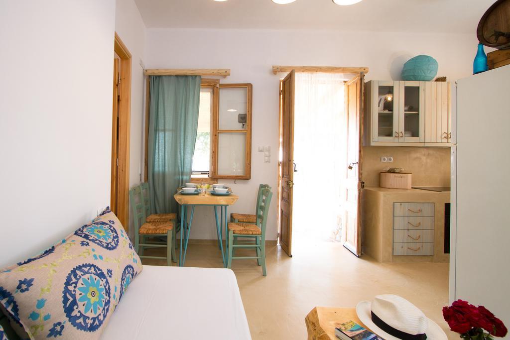 Mera Beachfront House - Falasarna Exterior photo